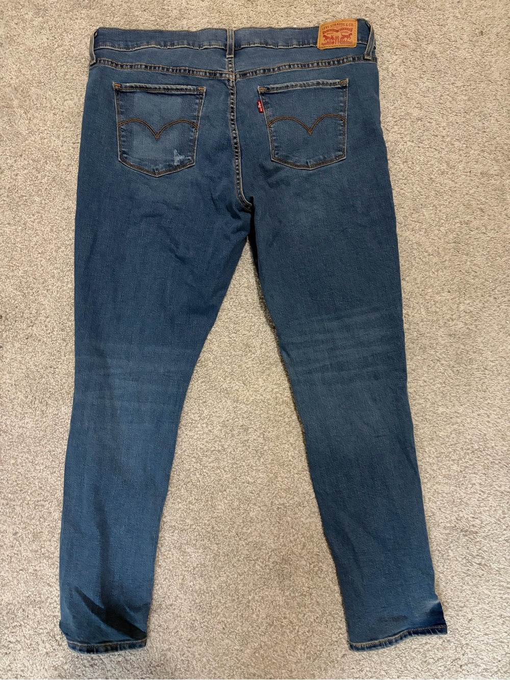 Levi’s 311 Shaping Skinny Jeans Womens Size 34 Light Wash Stretch Denim - Picture 7 of 8
